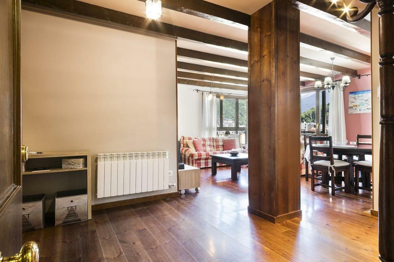 Luderna - Apartamento Brinhon Vielha Bagian luar foto